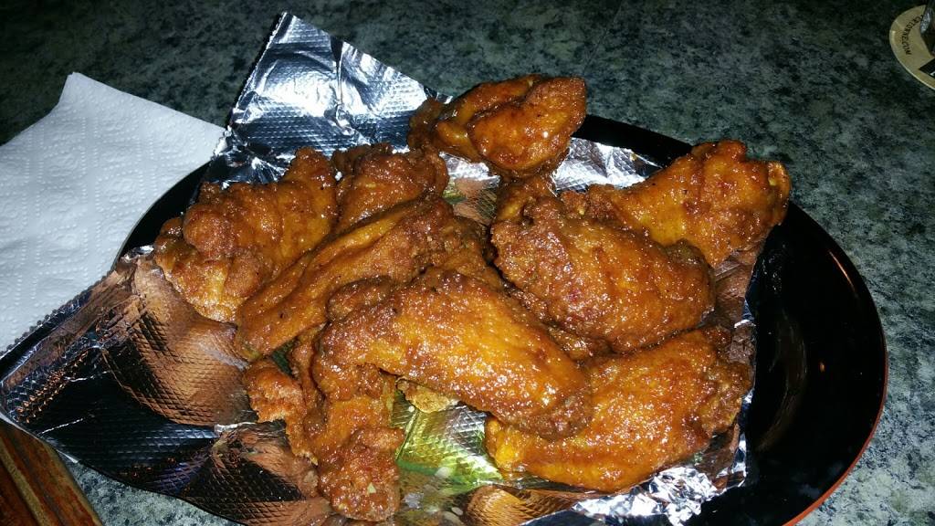 Bedford Automile Inn Bar & Grill | restaurant | 76 Broadway Ave, Bedford, OH 44146, USA | 4404397223 OR +1 440-439-7223