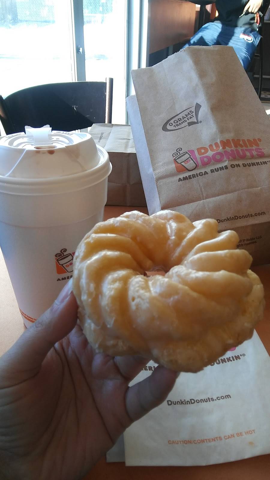 Dunkin | bakery | 50 S Broadway, Lawrence, MA 01843, USA | 9786862855 OR +1 978-686-2855