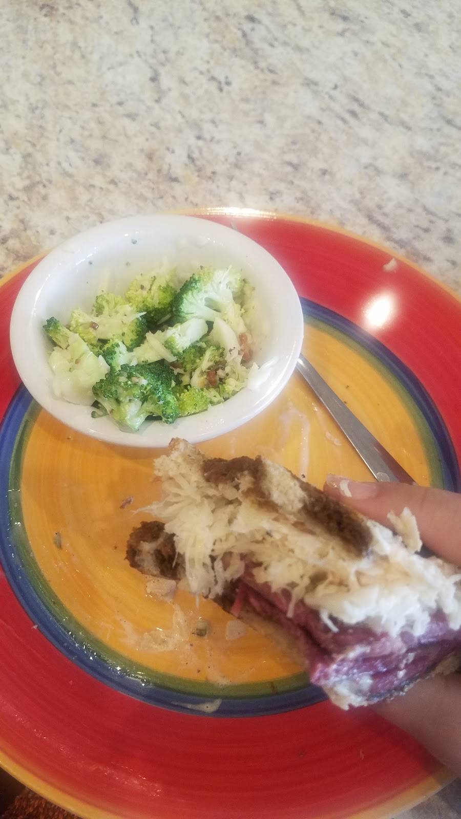 Flying Fish Cafe | restaurant | 780 E Merritt Island Causeway suite c102, Merritt Island, FL 32952, USA | 3215064613 OR +1 321-506-4613