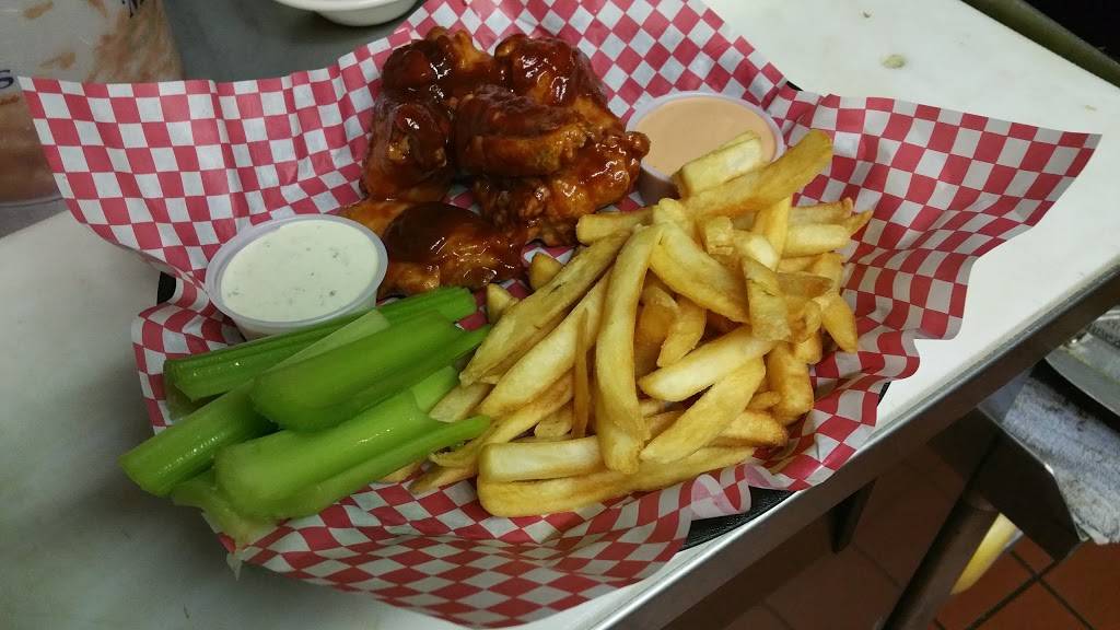 J&A Tap | restaurant | 440 N Dubuque St, North Liberty, IA 52317, USA | 3196263033 OR +1 319-626-3033