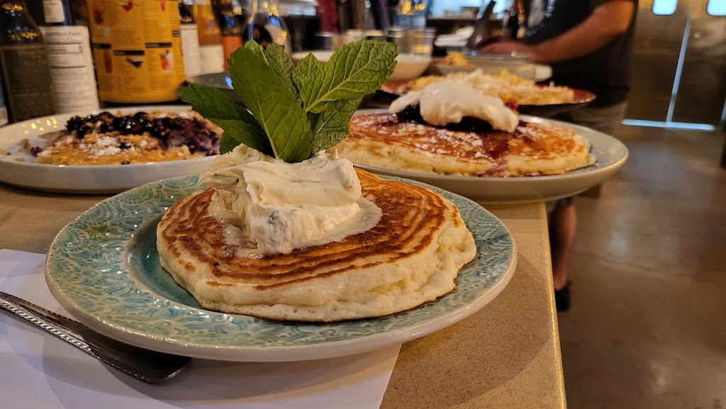 Tipsy Egg | restaurant | 1 E Boston St, Chandler, AZ 85225, USA | 4808019700 OR +1 480-801-9700