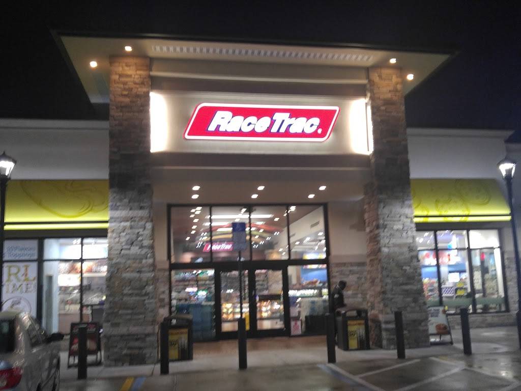 RaceTrac | bakery | 4697 FL-7, Lauderdale Lakes, FL 33319, USA | 9544972971 OR +1 954-497-2971