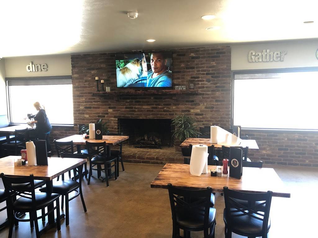 Dads Pub & Grub | restaurant | 1050 Brinton Rd, Pittsburgh, PA 15221, USA | 4127272437 OR +1 412-727-2437