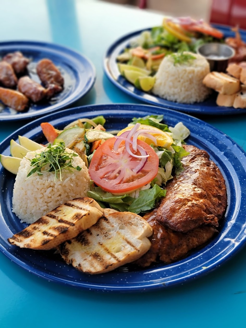 La Pesca Market | restaurant | 311 Jefferson Blvd, Dallas, TX 75208, USA | 4693726403 OR +1 469-372-6403