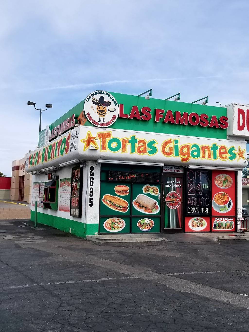 Las Famosas | restaurant | 2635 E Tropicana Ave, Las Vegas, NV 89121, USA | 7024502444 OR +1 702-450-2444