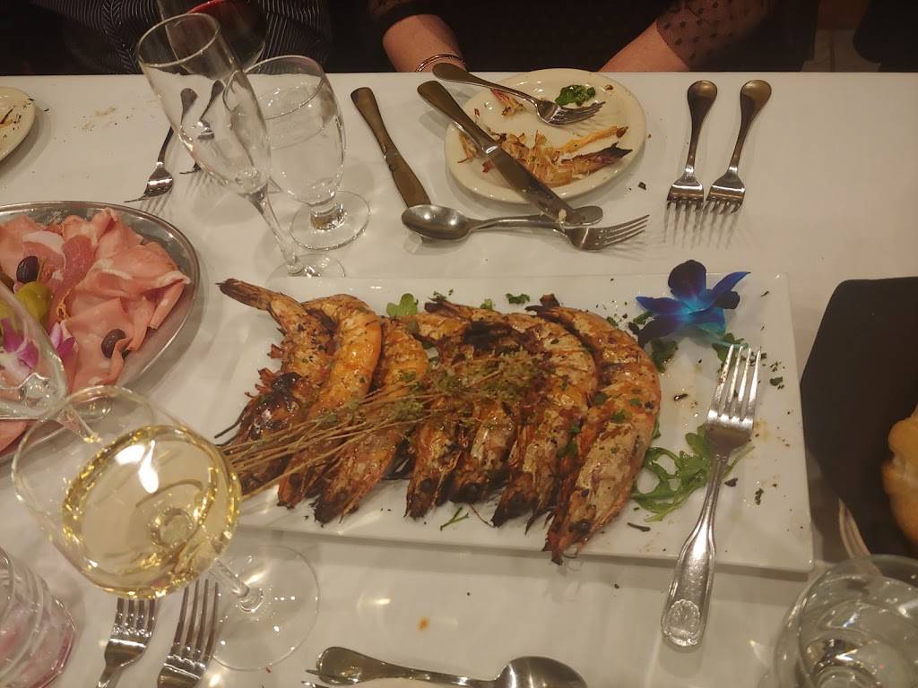 Maldinis Ristorante Italiano | restaurant | 4811 Forest Hill Ave, Richmond, VA 23225, USA | 8042309055 OR +1 804-230-9055