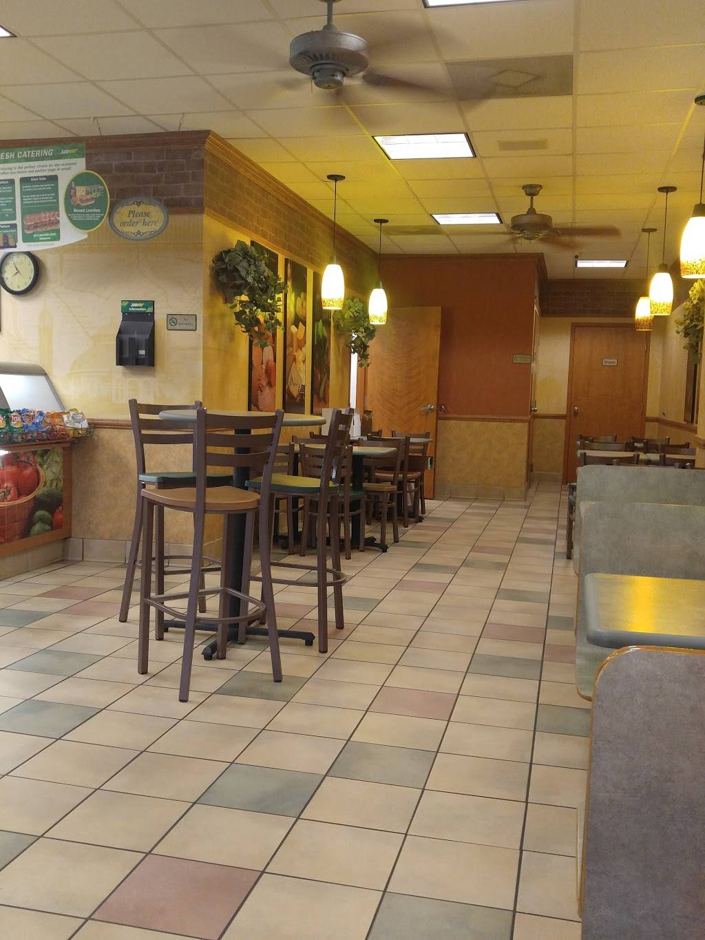 Subway | restaurant | 146 TN-283, Whitwell, TN 37397, USA | 4236589002 OR +1 423-658-9002