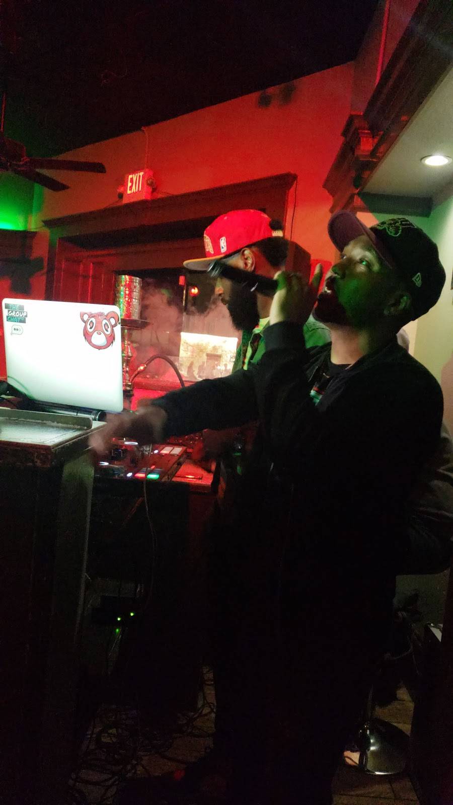 Spiveys | restaurant | 3000 Blodgett St, Houston, TX 77004, USA | 8322587851 OR +1 832-258-7851