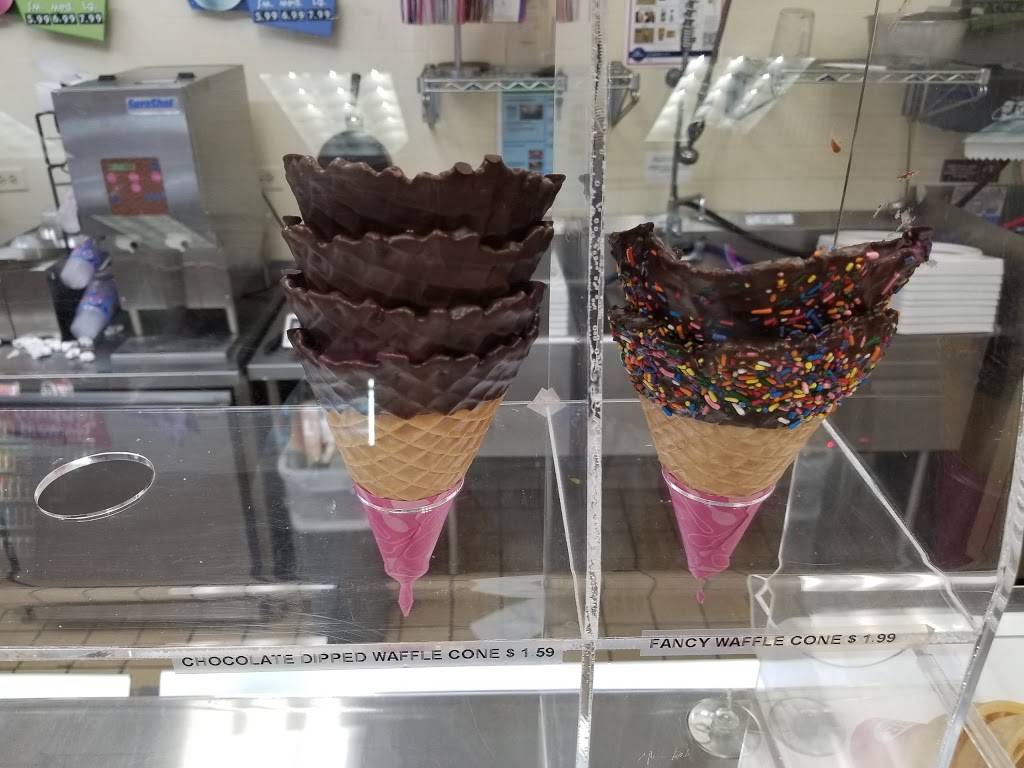 Dunkin Donuts | cafe | 1418 E 53rd St Ste 5, Chicago, IL 60615, USA | 7732885719 OR +1 773-288-5719