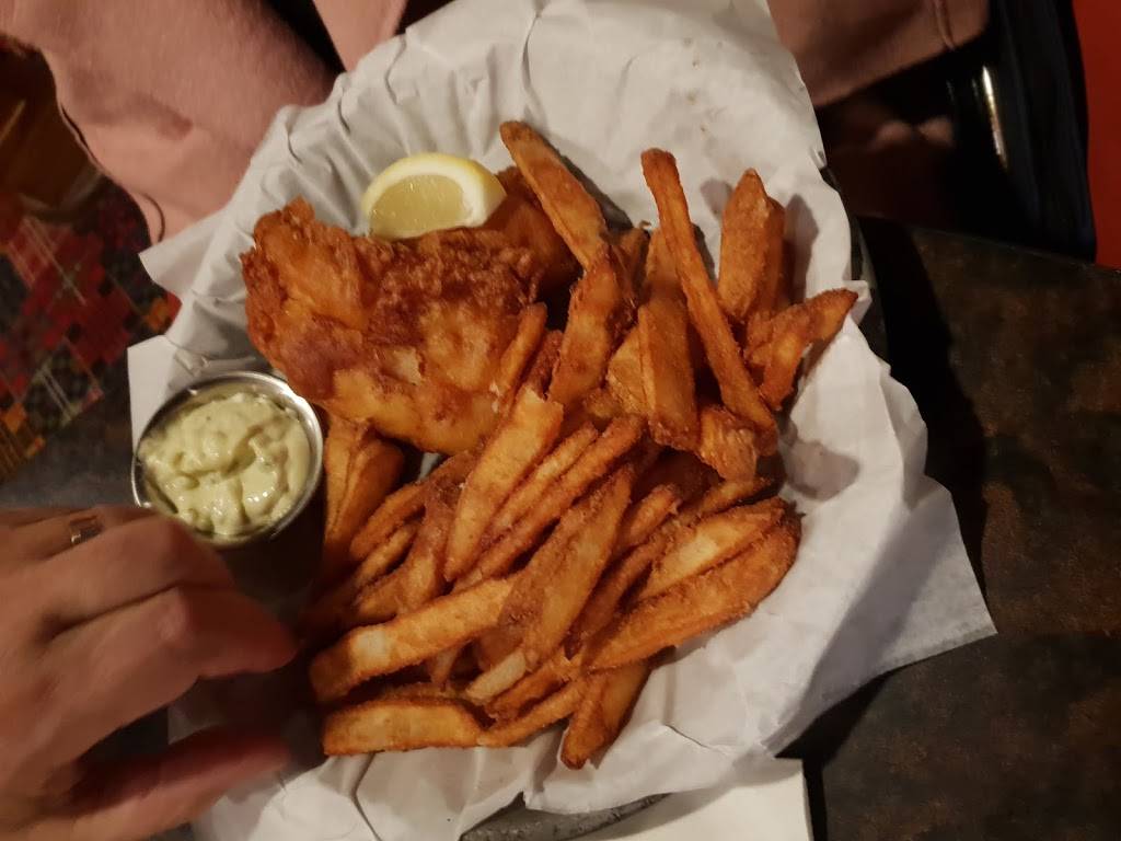 Slopeside Lounge | night club | 600 Highlands Pike, Harbor Springs, MI 49740, USA | 8442623637 OR +1 844-262-3637