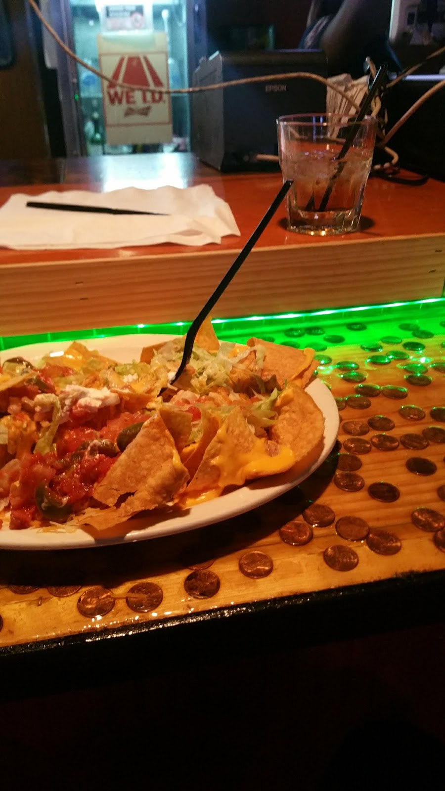 High 5 Sports Bar & Grill | restaurant | 305 W Trinity Ln, Nashville, TN 37207, USA | 6156788219 OR +1 615-678-8219