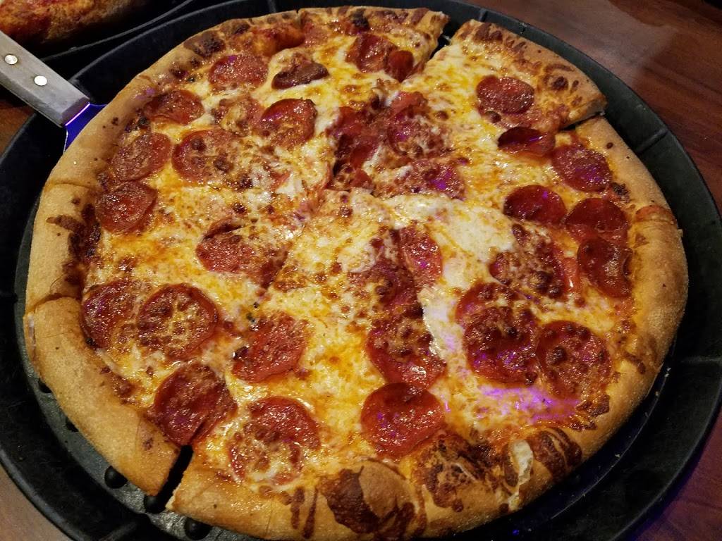 Barros Pizza | restaurant | 1939 E Baseline Rd, Gilbert, AZ 85233, USA | 4808926265 OR +1 480-892-6265