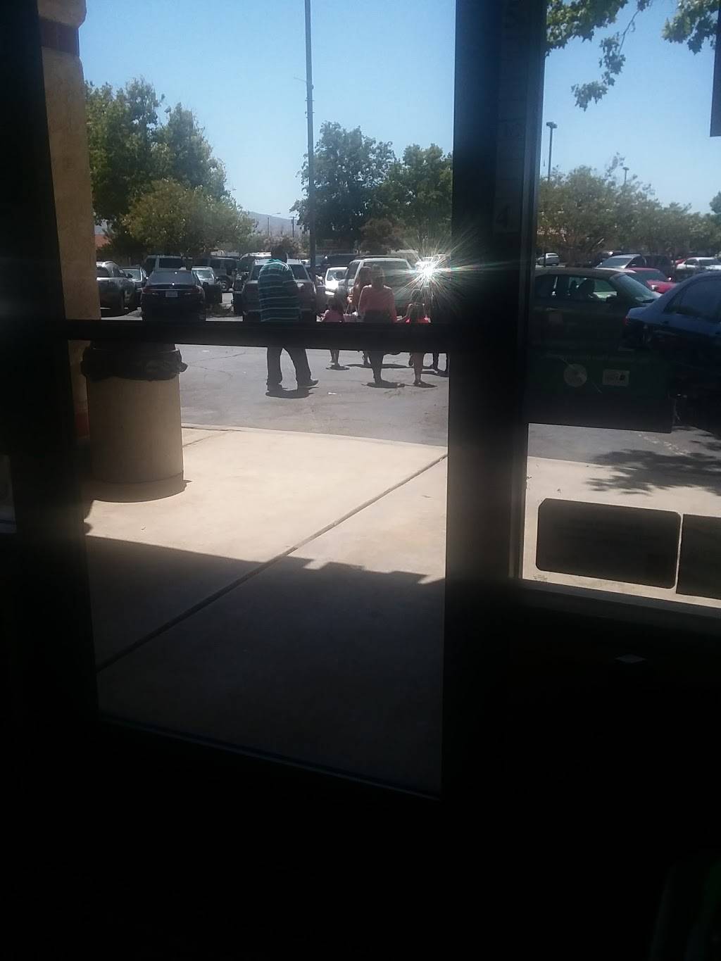 Subway | restaurant | 1823 E Palmdale Blvd, Palmdale, CA 93550, USA | 6612741355 OR +1 661-274-1355