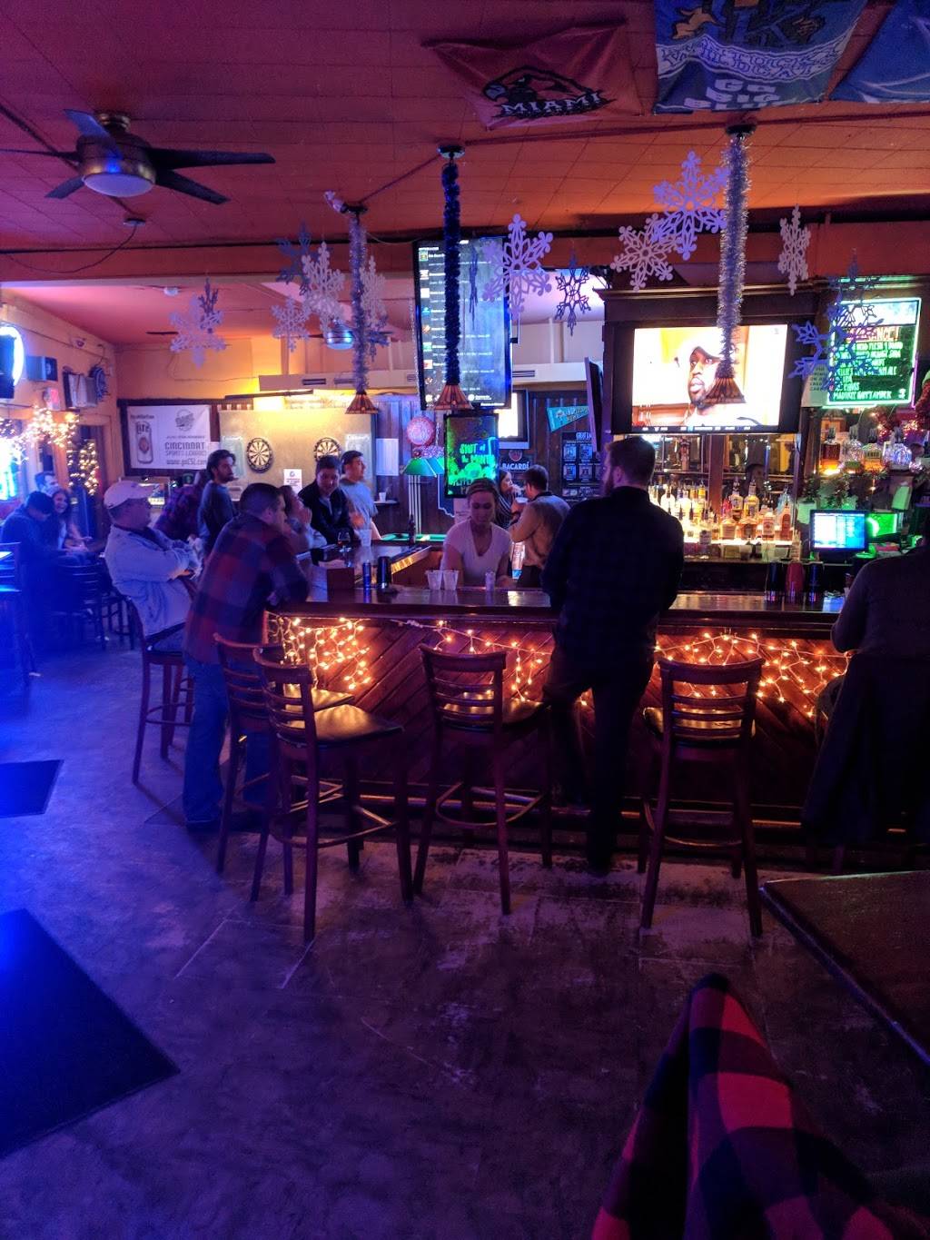 MILLIONS CAFE | restaurant | 3210 Linwood Ave, Cincinnati, OH 45208, USA | 5138154500 OR +1 513-815-4500