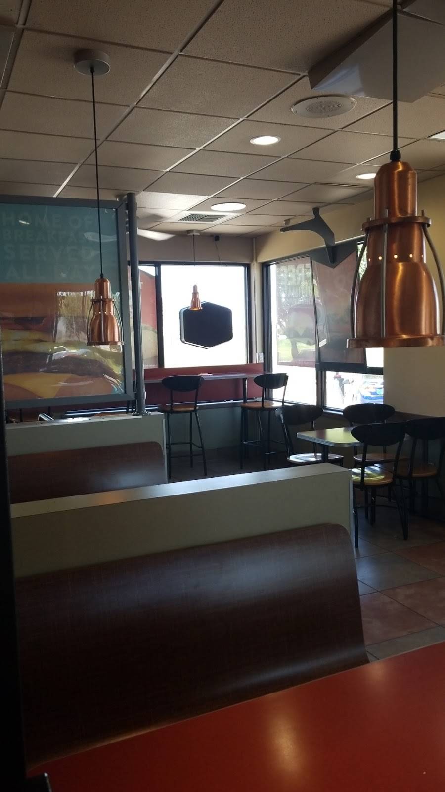 Jack in the Box | restaurant | 2727 W Wheatland Rd, Dallas, TX 75237, USA | 9727809494 OR +1 972-780-9494