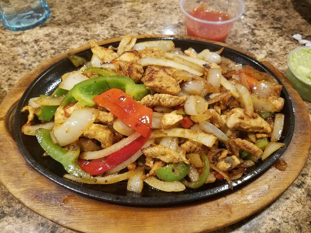 Mariachis Mexican Restaurant | restaurant | 1217 Lancaster Bypass W, Lancaster, SC 29720, USA | 8032869488 OR +1 803-286-9488