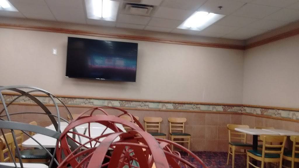 Wendys | restaurant | 3240 Point Mallard Pkwy SE, Decatur, AL 35603, USA | 2563505195 OR +1 256-350-5195