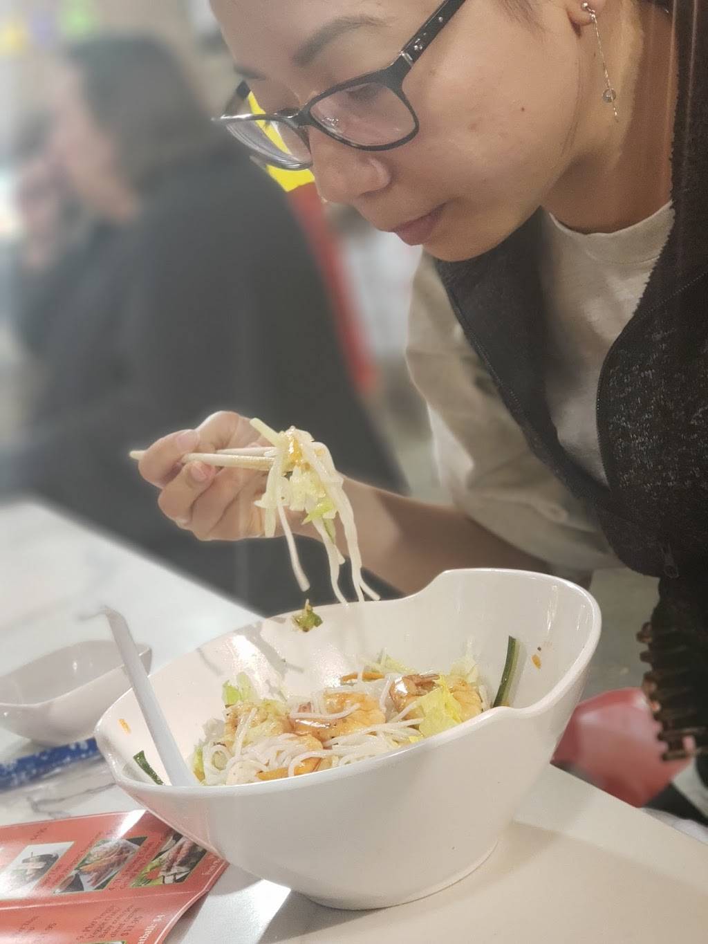 Saigon Noodle Bar | restaurant | 8221 Germantown Ave, Philadelphia, PA 19118, USA | 2672697228 OR +1 267-269-7228