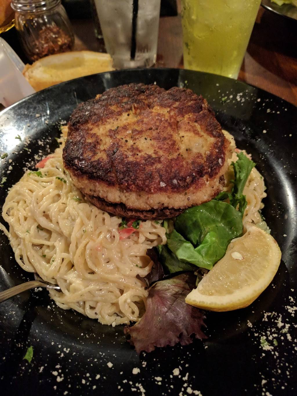 Pondis Restaurant & Bar | restaurant | 8954 OH-45, Lisbon, OH 44432, USA | 3304240334 OR +1 330-424-0334