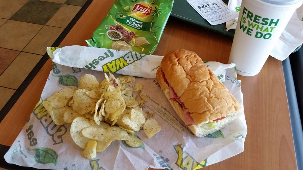 Subway | restaurant | 40 S American Way, Monroe, OH 45050, USA | 5135399330 OR +1 513-539-9330