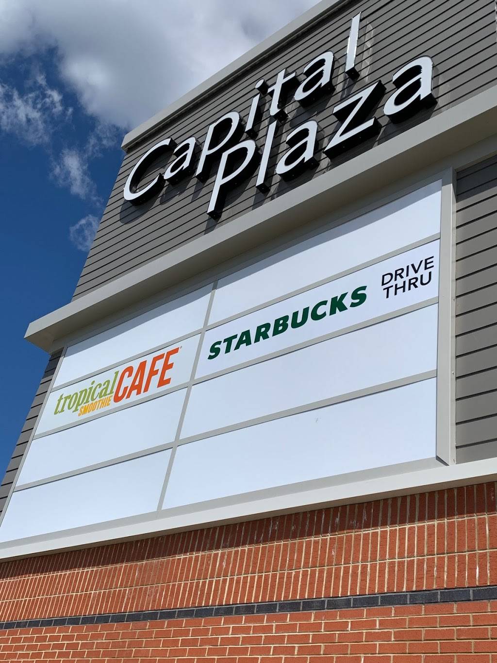 Tropical Smoothie Cafe | restaurant | 6300 Annapolis Rd Unit #5, Landover Hills, MD 20784, USA | 3017731701 OR +1 301-773-1701