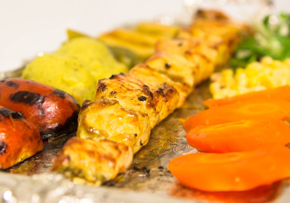 Pom & Olive | restaurant | 1400 Bristol St C, Costa Mesa, CA 92626, USA | 7147541974 OR +1 714-754-1974