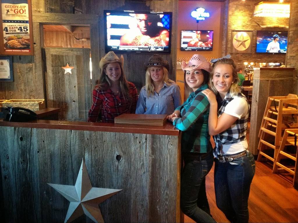 Lone Star Texas Grill | restaurant | 130 Bell Blvd, Belleville, ON K8P 5L2, Canada | 6139628677 OR +1 613-962-8677