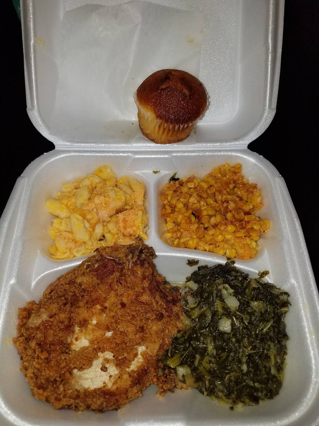 the Chicken Ladys Coop | restaurant | 6597 Whittlesey Blvd, Columbus, GA 31909, USA | 7065075571 OR +1 706-507-5571