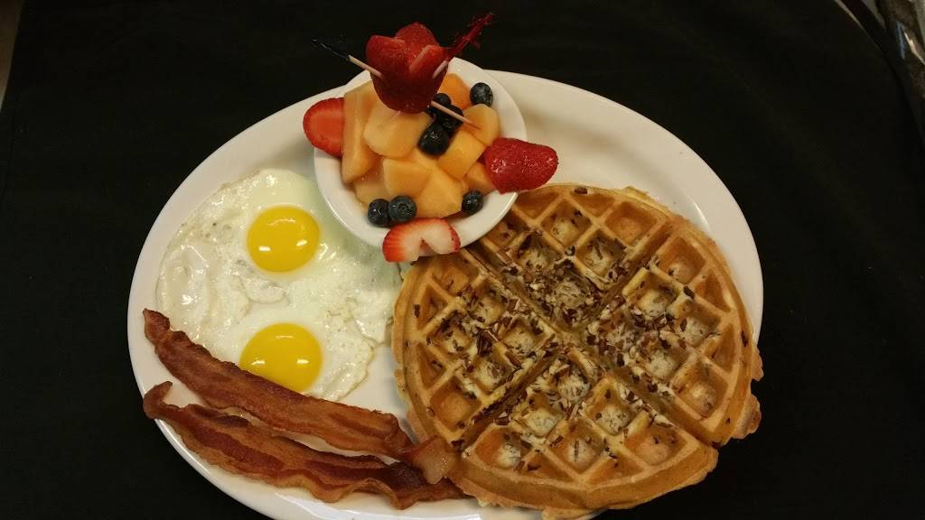 Oak House | restaurant | 34373 Yucaipa Blvd, Yucaipa, CA 92399, USA | 9097974081 OR +1 909-797-4081