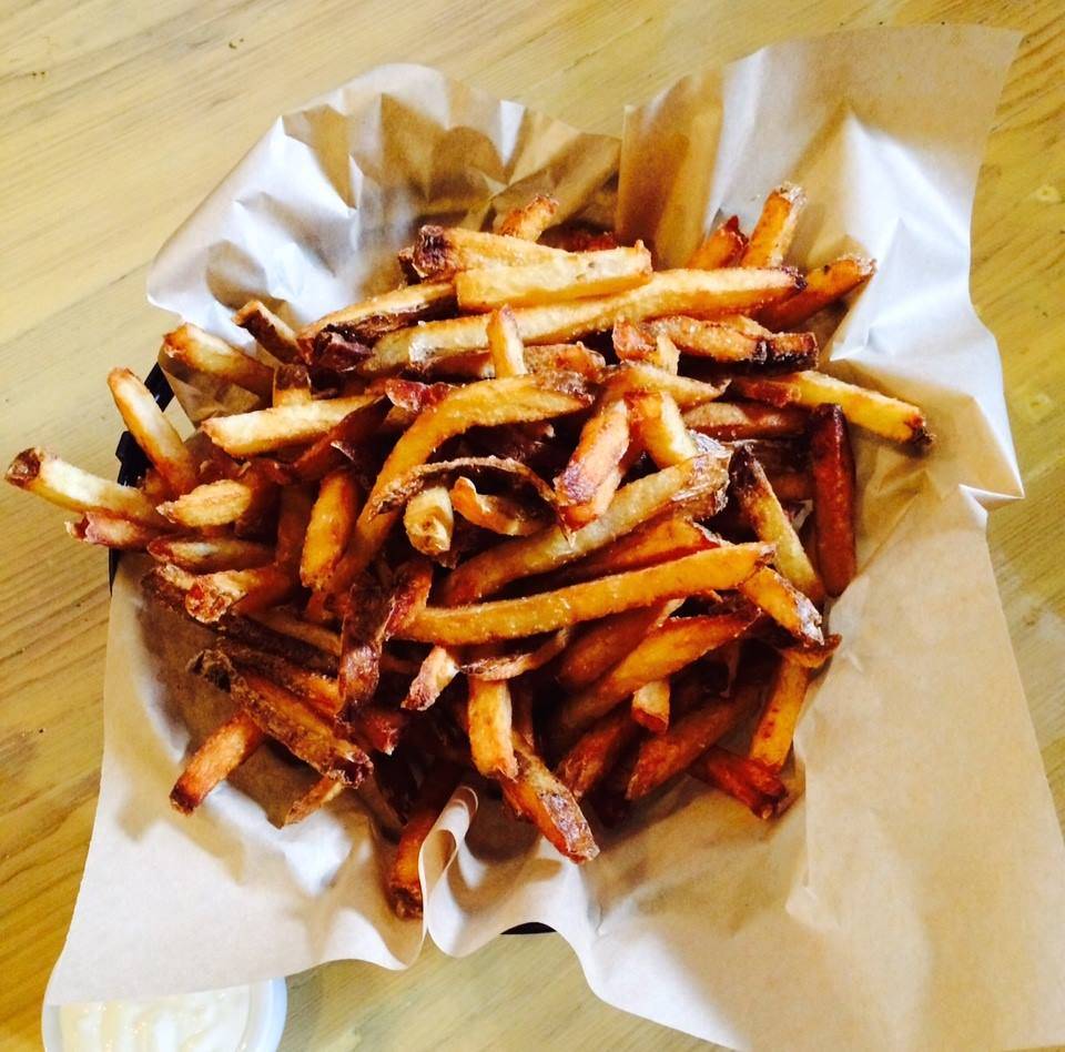 Artisan Urban Bistro | restaurant | 417 Hancock St, Saginaw, MI 48602, USA | 9894016019 OR +1 989-401-6019