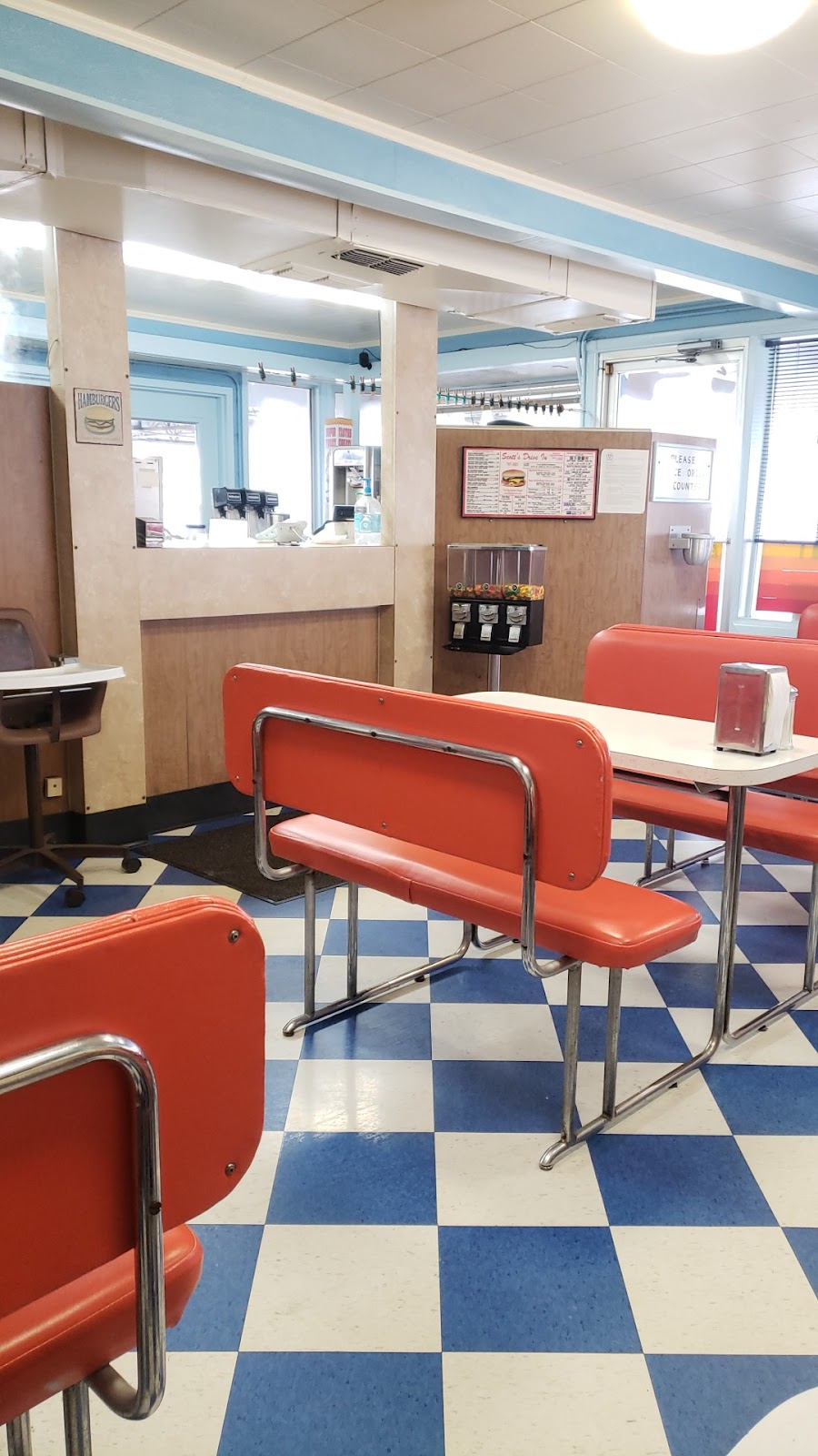 Scotts Drive-In | restaurant | 4701 Old Jacksboro Hwy, Wichita Falls, TX 76302, USA | 9407672921 OR +1 940-767-2921