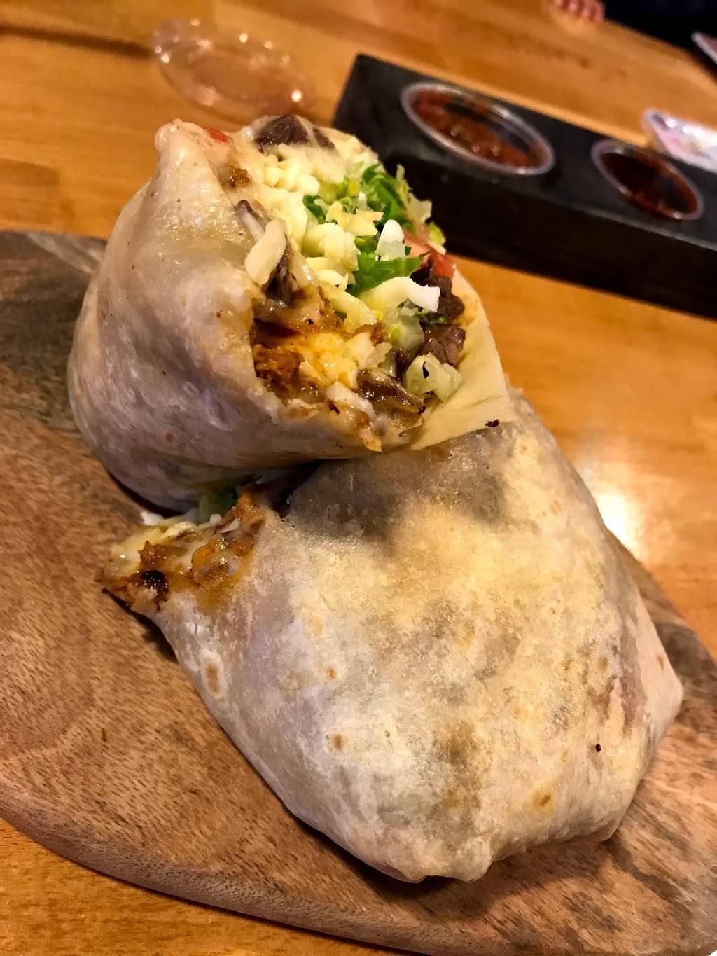 Bien Chido Mexican Grill2 | restaurant | 602 W Wise Rd, Schaumburg, IL 60193, USA | 8472529076 OR +1 847-252-9076