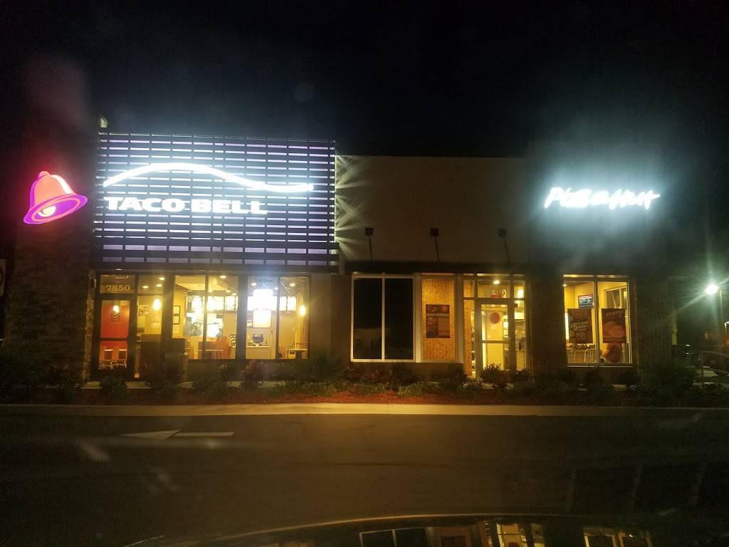 Pizza Hut | meal takeaway | 7840 N Wickham Rd, Melbourne, FL 32940, USA | 3214212034 OR +1 321-421-2034