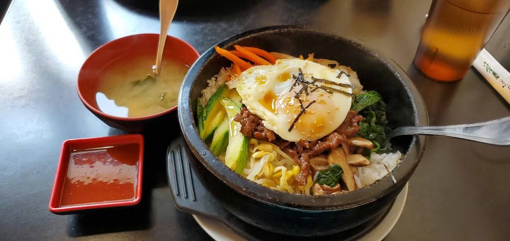 3 Country Bistro | restaurant | 379 Main St, Woburn, MA 01801, USA | 7813768030 OR +1 781-376-8030