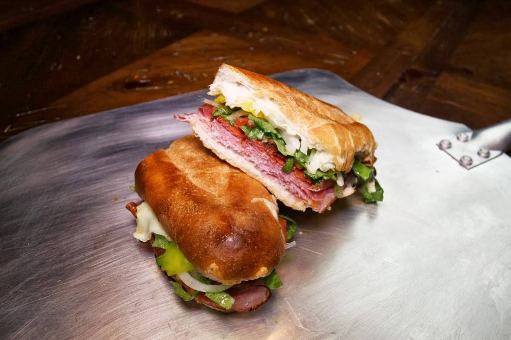 The Crust Pizza | restaurant | 875 Vanderbilt Beach Rd, Naples, FL 34108, USA | 2392448488 OR +1 239-244-8488