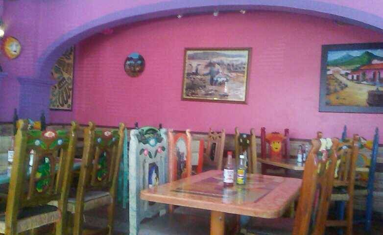 Hacienda | restaurant | 207 NY-59, Spring Valley, NY 10977, USA | 8454254194 OR +1 845-425-4194