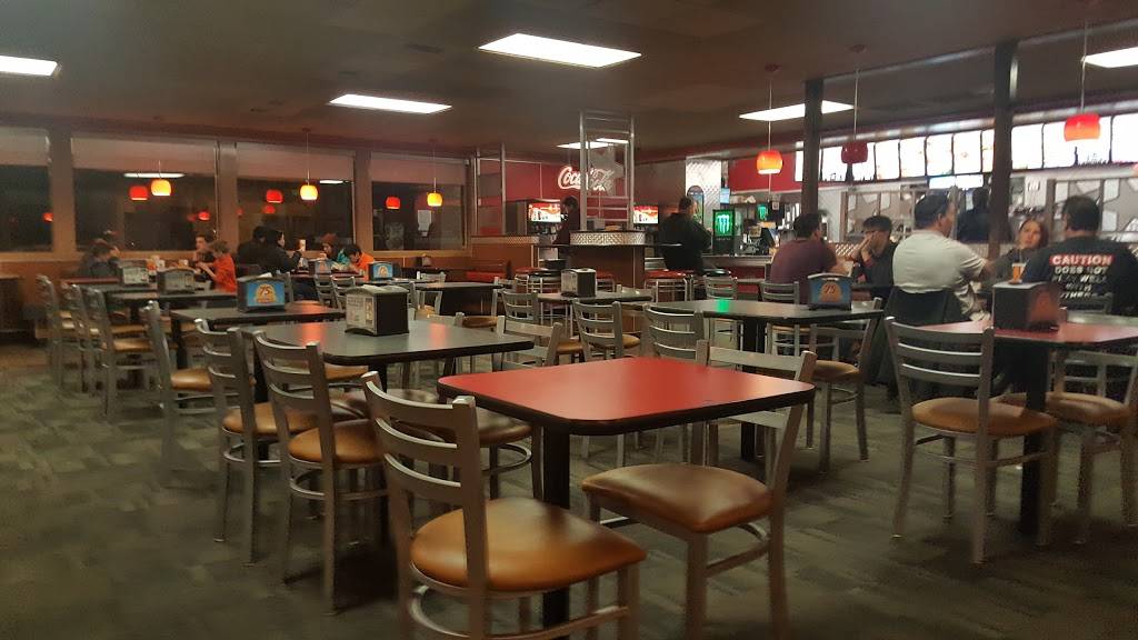 Carls Jr. | restaurant | 41717 Big Bear Blvd, Big Bear Lake, CA 92315, USA | 9098669672 OR +1 909-866-9672