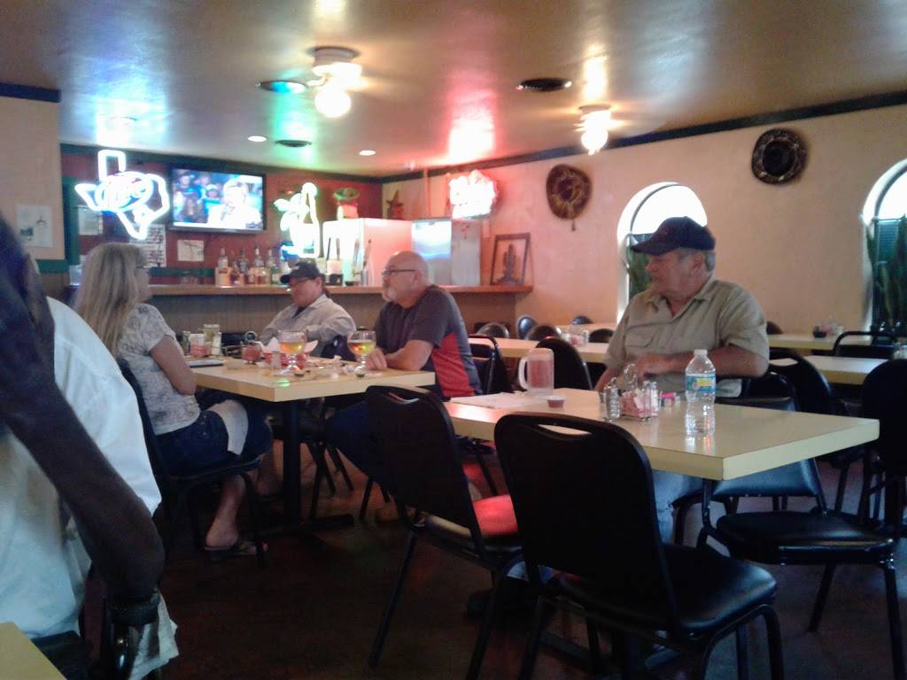 El Sombrero Mexican Restaurant | restaurant | 316 S Saginaw Blvd, Saginaw, TX 76179, USA | 8172322331 OR +1 817-232-2331