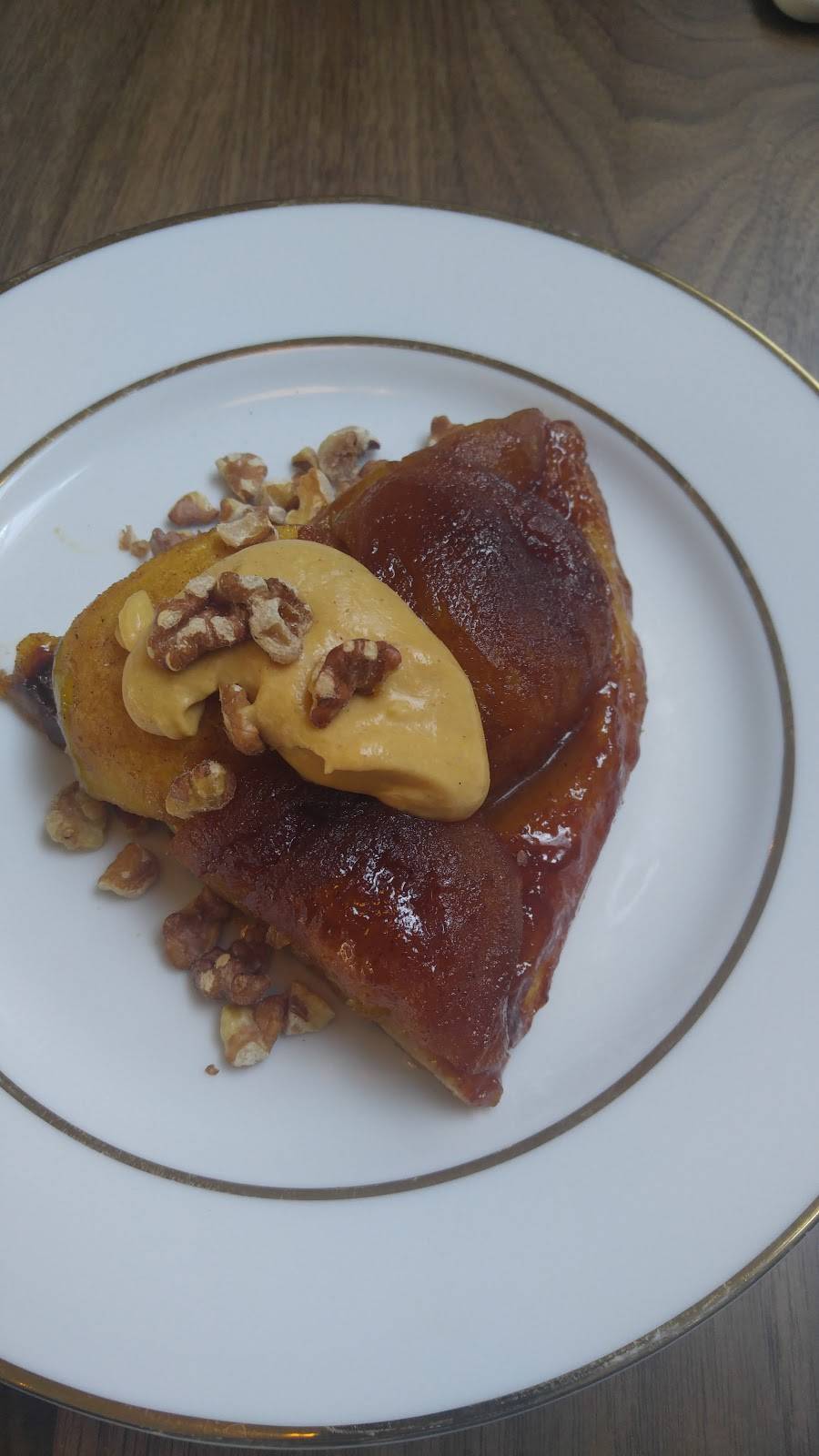 Bistro Jolie | restaurant | 2922 Beverly Glen Cir, Los Angeles, CA 90077, USA | 3107739484 OR +1 310-773-9484