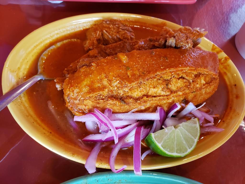 Tortas Ahogadas el Rey | restaurant | 11537 Garvey Ave, El Monte, CA 91732, USA | 6265220485 OR +1 626-522-0485