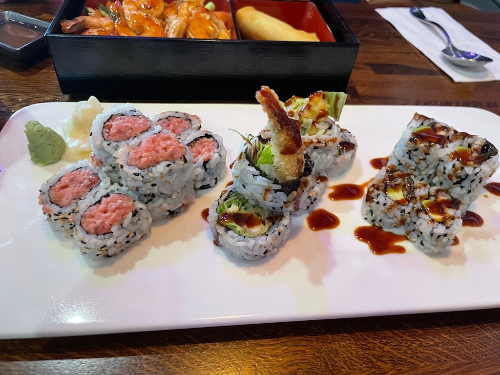 Fujisan Asian Bistro | restaurant | 11924 Forest Hill Blvd #33, Wellington, FL 33414, USA | 5615138888 OR +1 561-513-8888