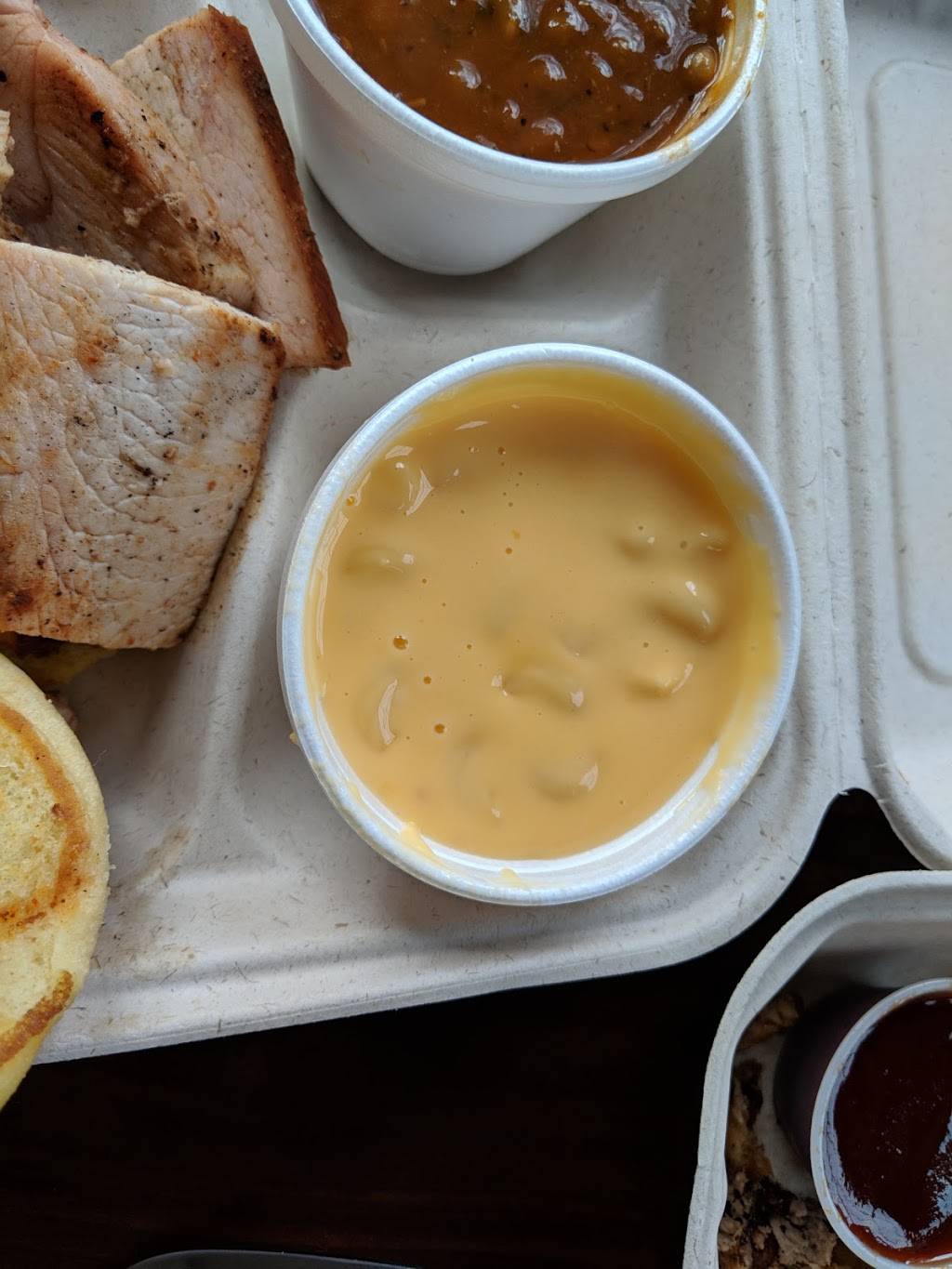 Elis Barbeque | restaurant | 133 W Elder St, Cincinnati, OH 45202, USA | 5135331957 OR +1 513-533-1957