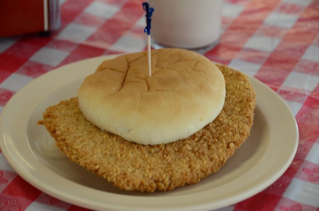 Jamies Soda Fountain | restaurant | 307 N Main St, Kokomo, IN 46901, USA | 7654595552 OR +1 765-459-5552