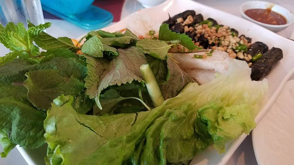 Nam Phuong Restaurant | restaurant | 5495 Jimmy Carter Blvd, Norcross, GA 30093, USA | 7704098686 OR +1 770-409-8686