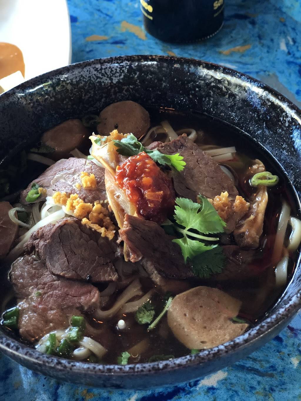 BAITONG Thai & Sushi Bar Restaurant | restaurant | 2026 N Flamingo Rd, Pembroke Pines, FL 33028, USA | 9544982459 OR +1 954-498-2459