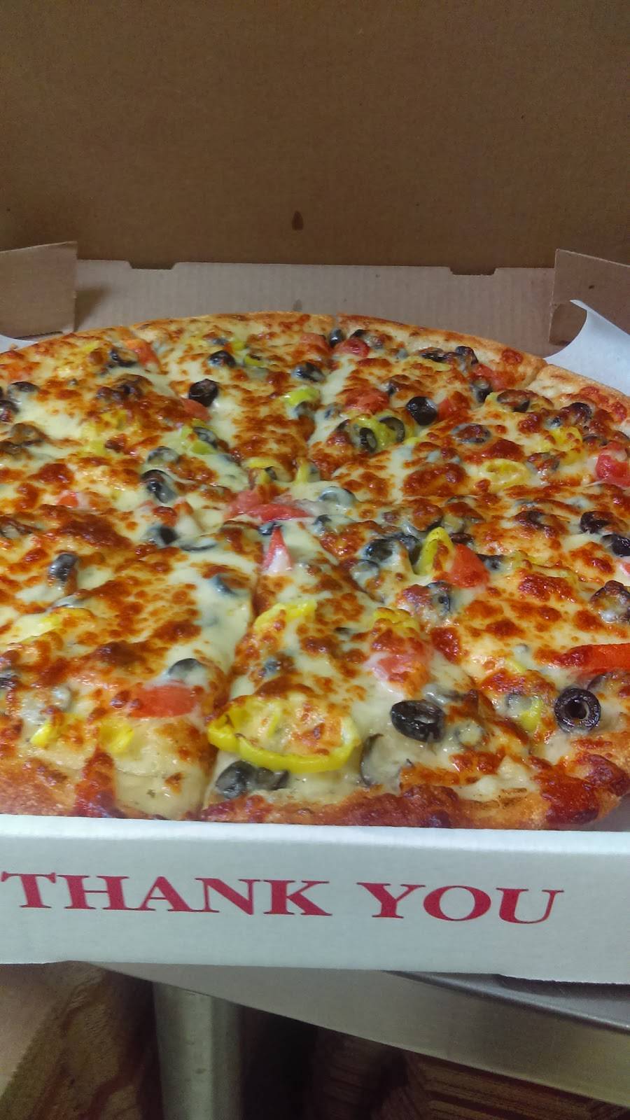 Gioninos Pizzeria | restaurant | 33637 Aurora Rd, Solon, OH 44139, USA | 4403494600 OR +1 440-349-4600