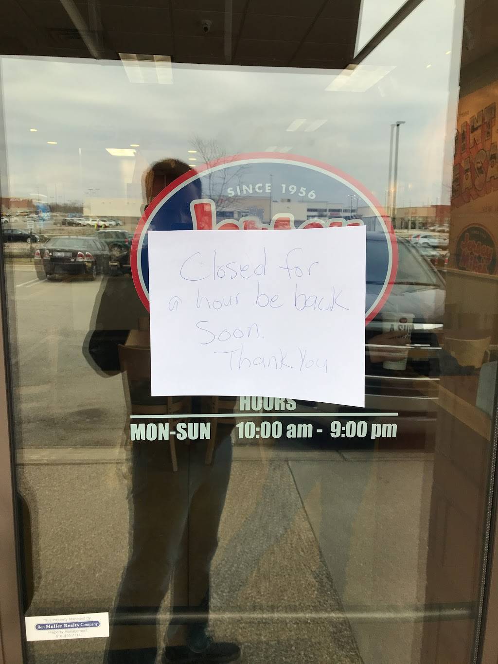 Jersey Mikes Subs | meal takeaway | 3464 28th St SE, Kentwood, MI 49512, USA | 6163509585 OR +1 616-350-9585