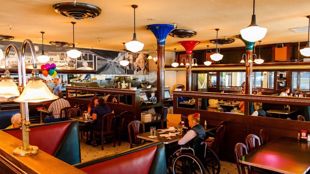 Dalts American Grill | restaurant | 38 White Bridge Rd, Nashville, TN 37205, USA | 6153528121 OR +1 615-352-8121