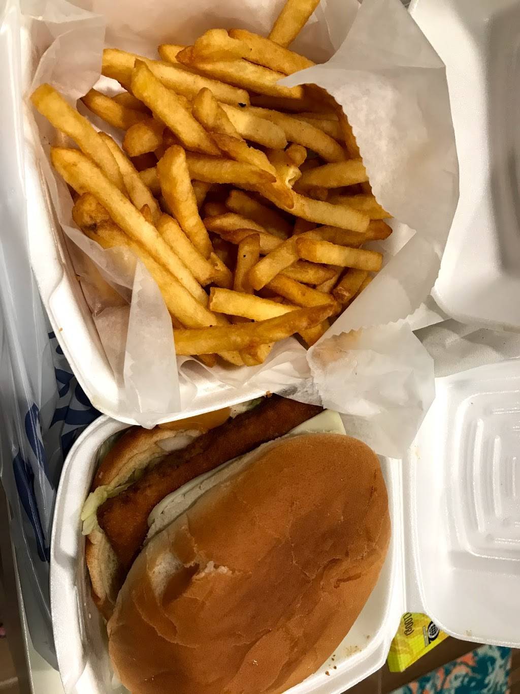 Quality Cafe | cafe | 4501 Walnut St, Philadelphia, PA 19139, USA | 2678005100 OR +1 267-800-5100