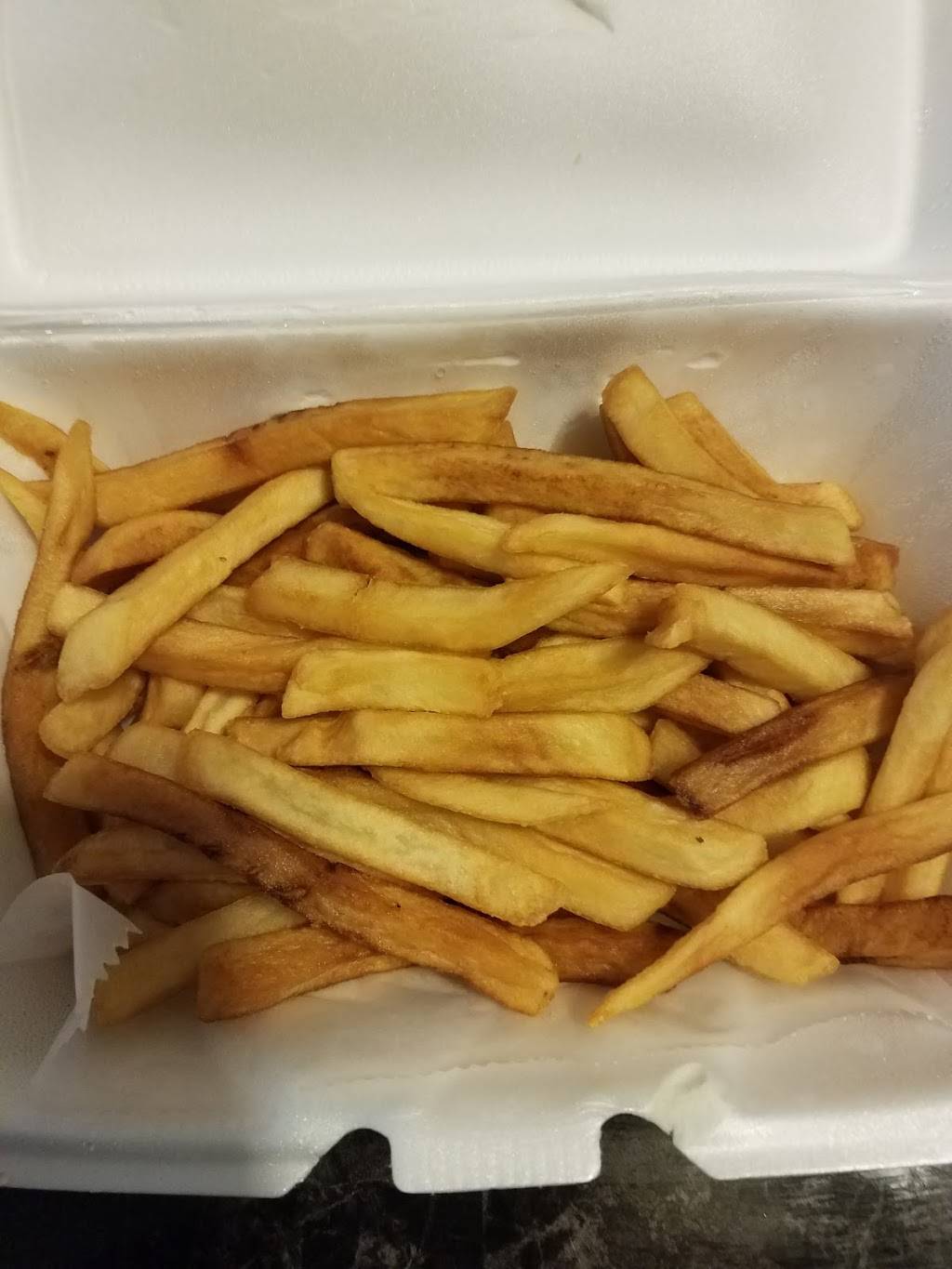 Two Guys From Italy | restaurant | 23725 John R Rd, Hazel Park, MI 48030, USA | 2485861500 OR +1 248-586-1500